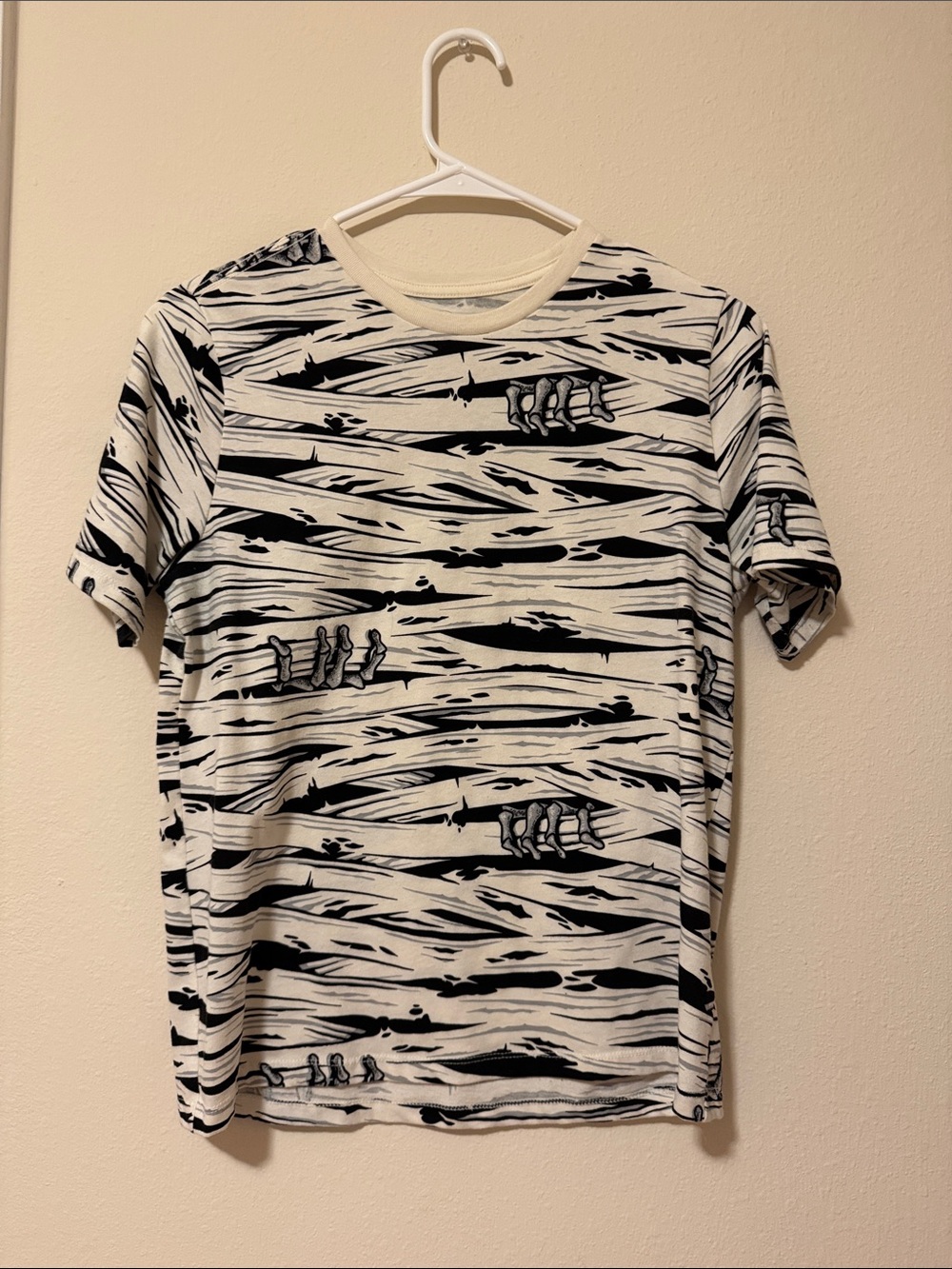 Mummy Skeleton Halloween Shirt XL 14-16